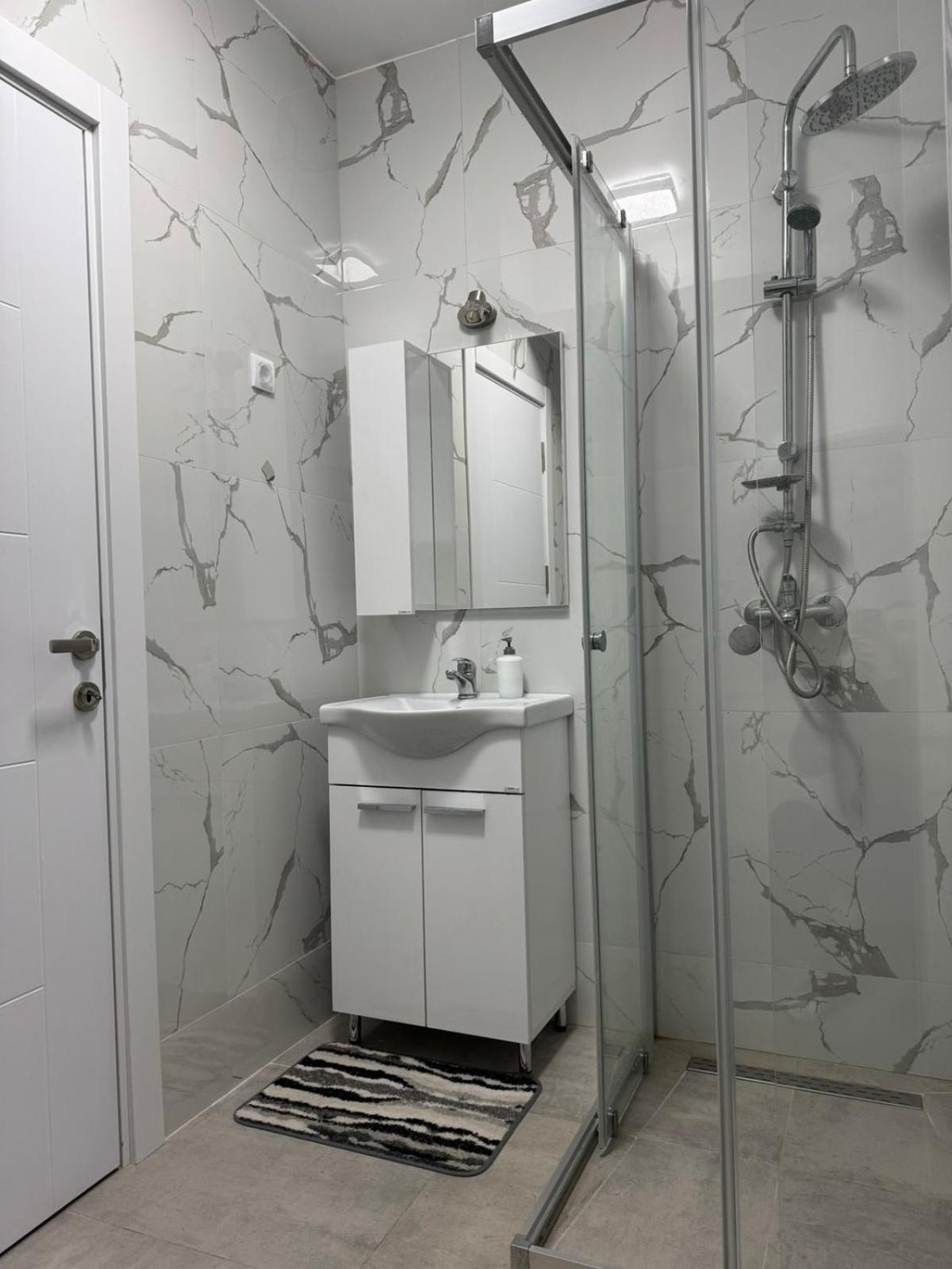 Apartment B&S 斯科普里 外观 照片